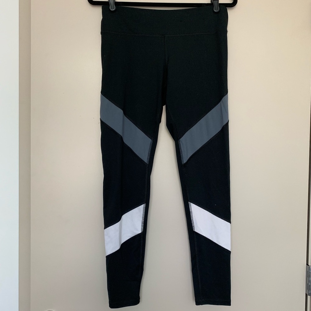 ✨EUC CHAMPION YOGA PANTS✨